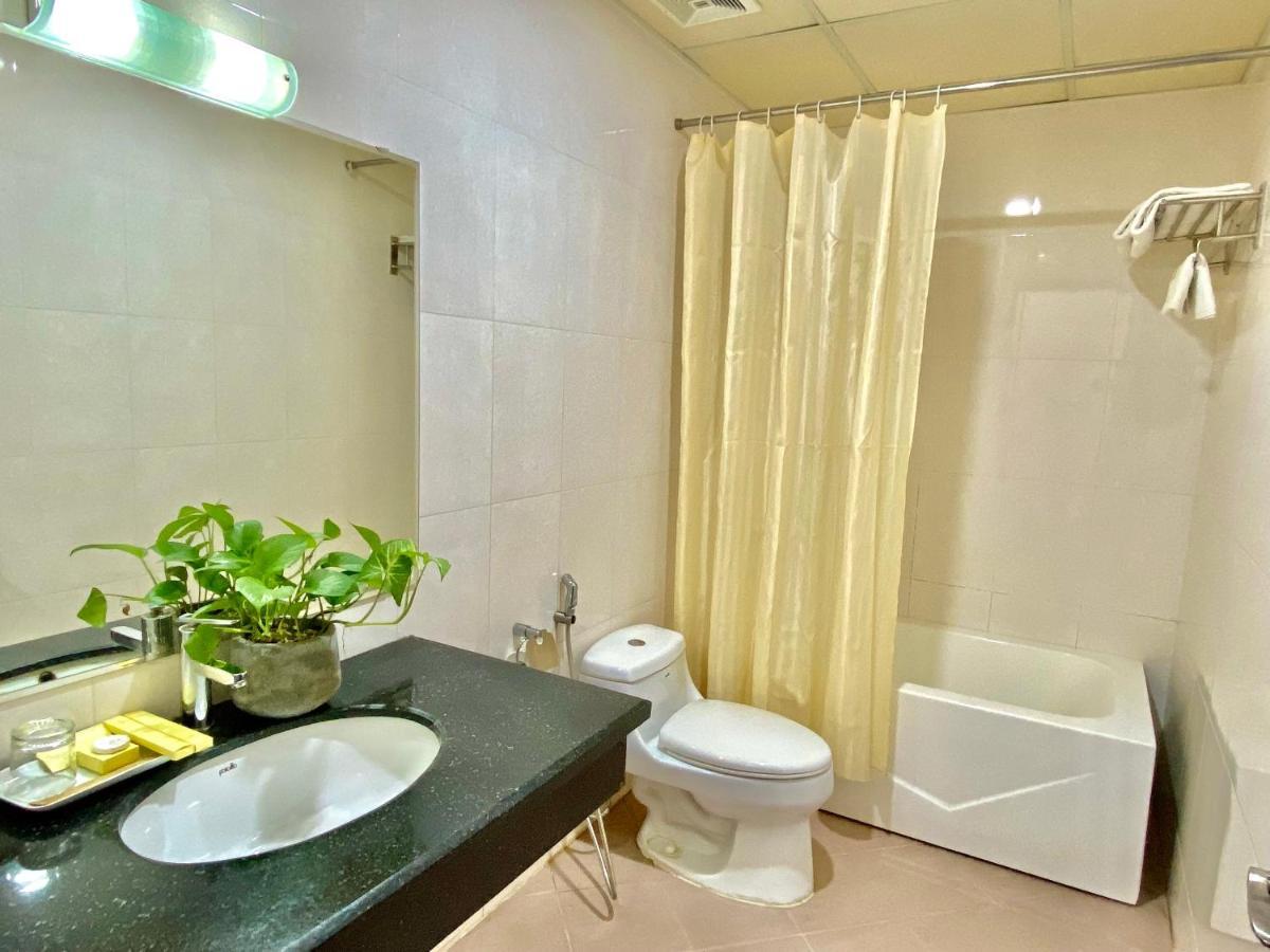 Reddoorz Ruby Star Truong Dinh